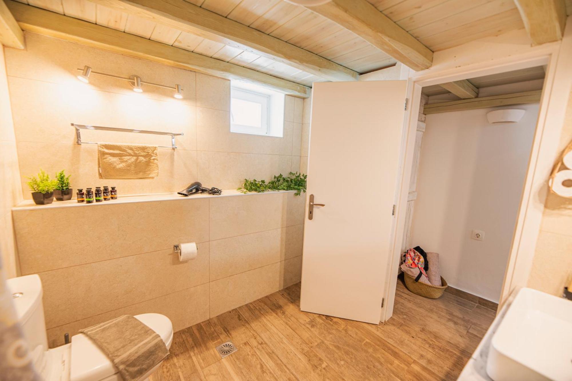 Opus Apartment